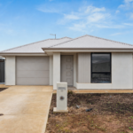 15 Anthony Court, Munno Para Downs, SA 5115