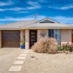 35 Wentworth Parade, Hindmarsh Island, SA 5214