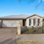 24 Coonawarra Avenue, Andrews Farm, SA 5114